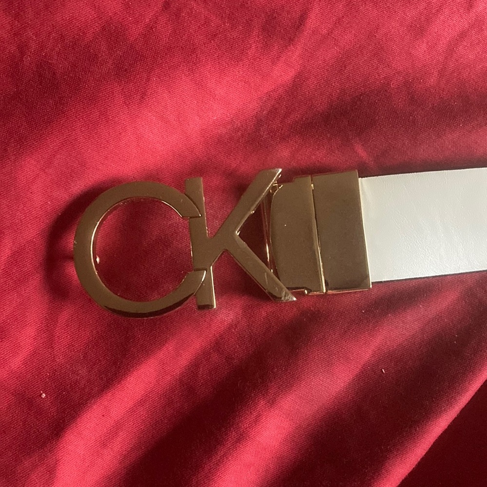💎Reversible Calvin Klein belt💎